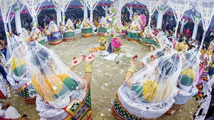 মণিপুরিদের ঐতিহ্যবাহী  মহারাসলীলা উৎসব শুরু